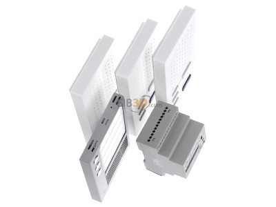 View top left TCS PPAF03-EN/02 Door station set 3 phones 
