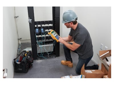 Produktbild 1 Fluke Networks DSX2 5000 GLD INT Cable Analyzer 1 GHz WiFi Adapter